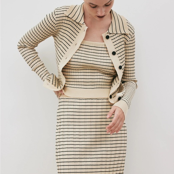 SOURCE UNKNOWN *SET* Three (3) Piece Set Parmesan Top, Cardigan & Skirt NWT - Picture 4 of 14